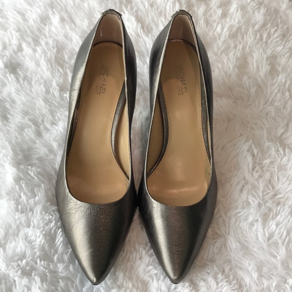 Michael Kors Shoes - Michael Kors Metallic Gray Pointy Heels